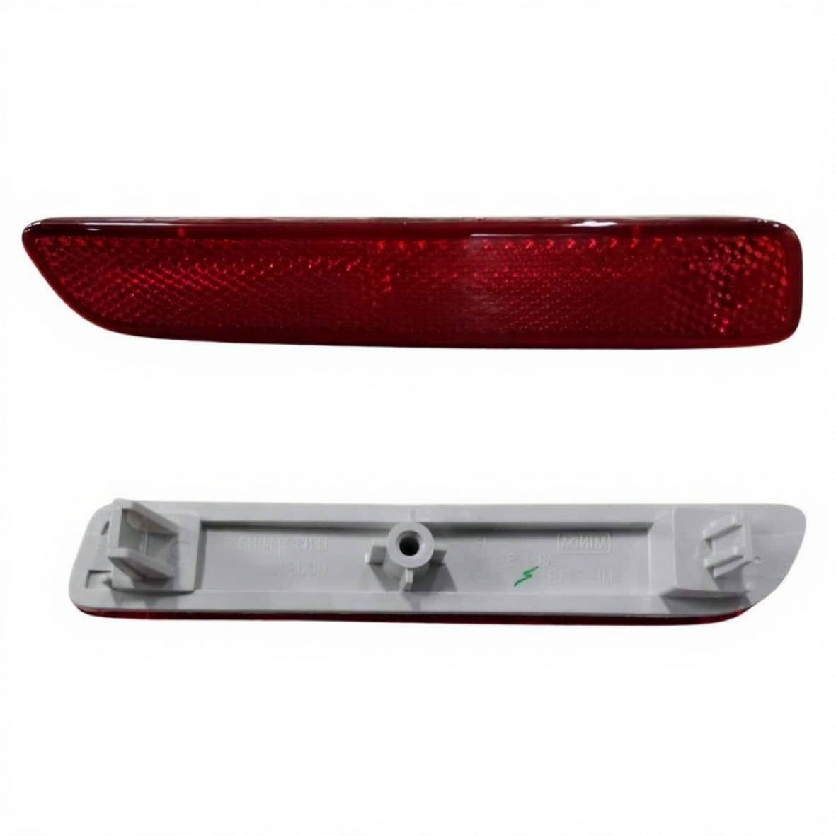 SUZUKI ERTIGA 19 REAR REFLECTOR