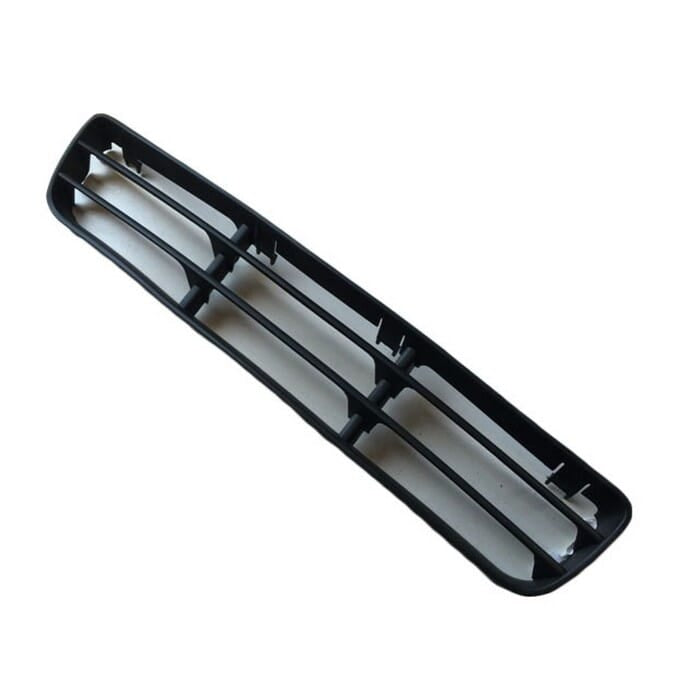 JETTA 4 CENTER BUMPER GRILL