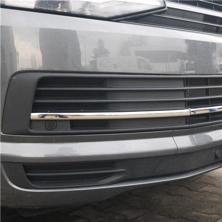 VW TRANSPORTER T6 16+ MIDDLE SIDE BUMPER GRILL WITH CHROME (WITH PDC)