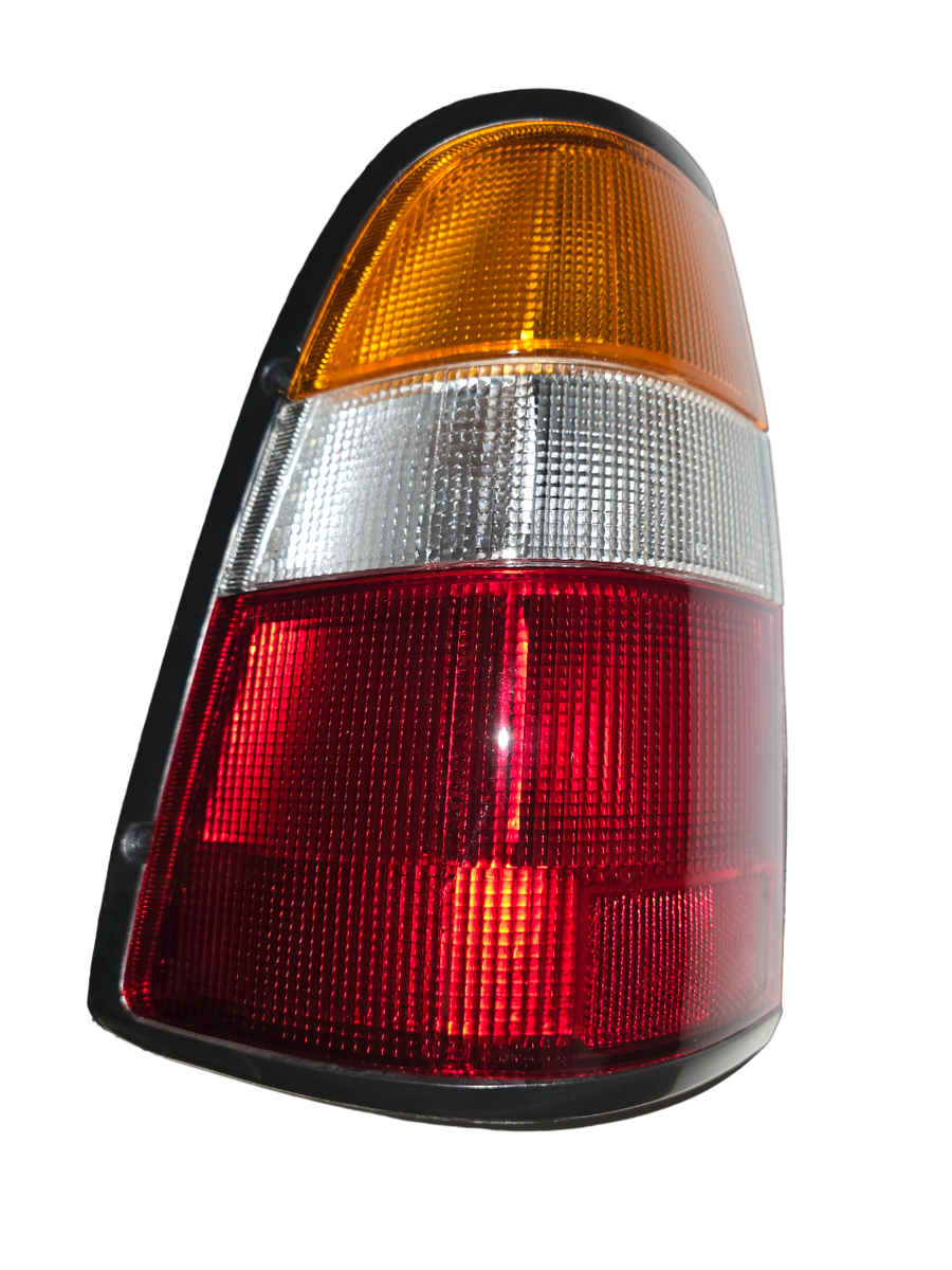 ISUZU 1997-2004 Amber TAIL LIGHTS