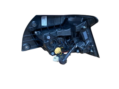 SUZUKI DZIRE 25 TAIL LAMP W/SOCKET+BULB LED