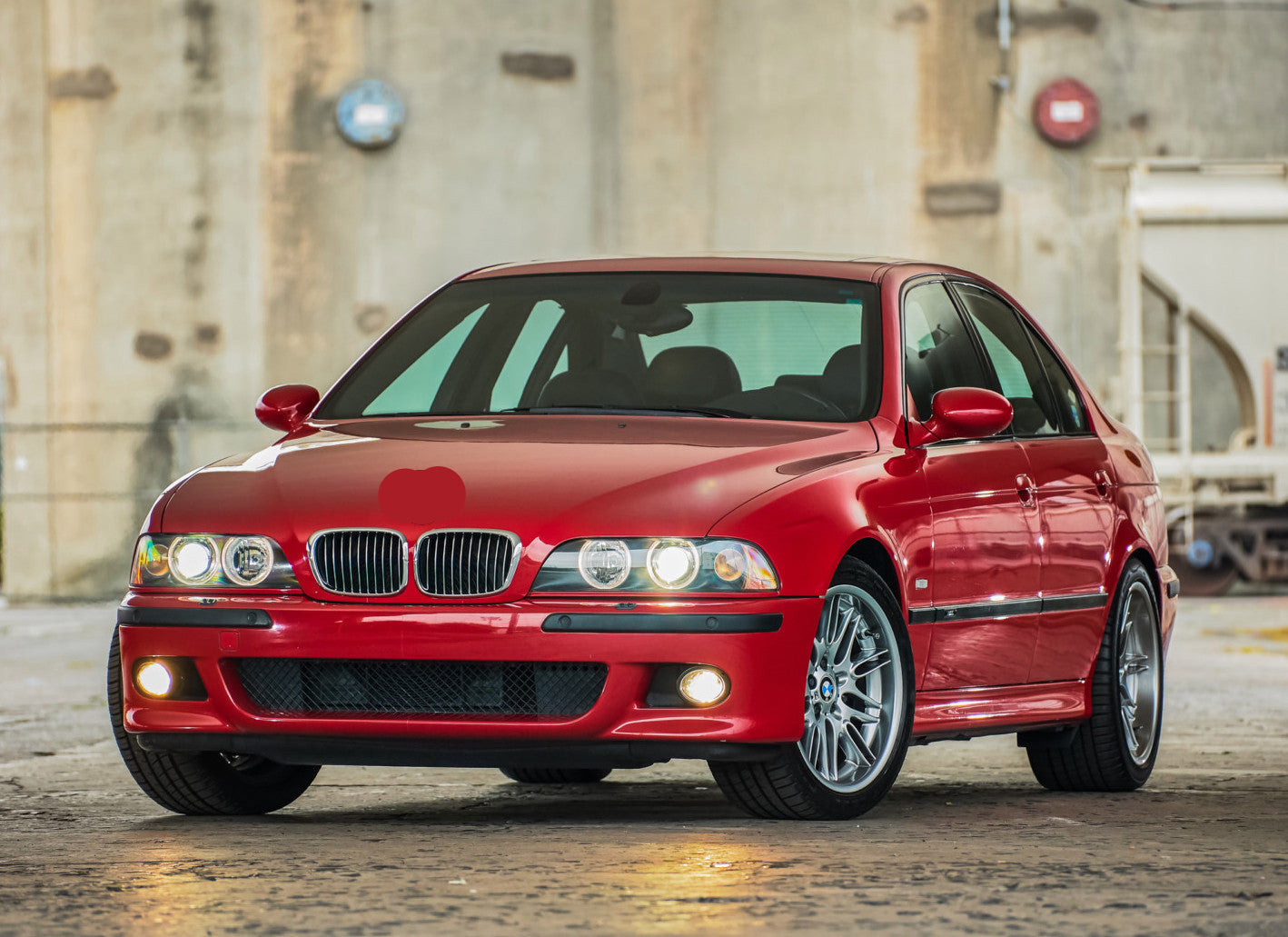 BMW E39 REAR BUMPER COMPLETE