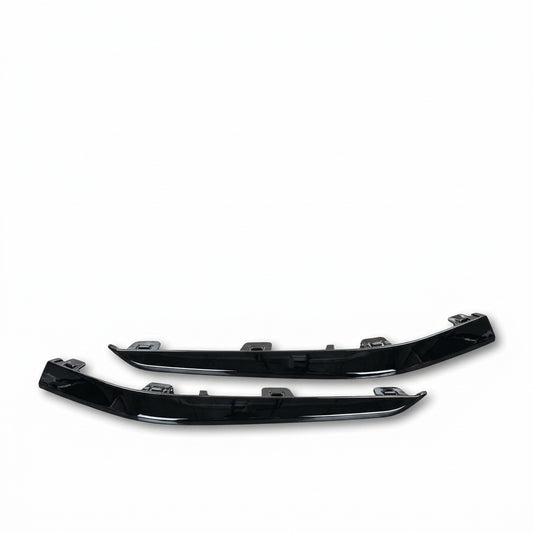 VW Golf 7.5 R Front Bumper Corner Spoilers