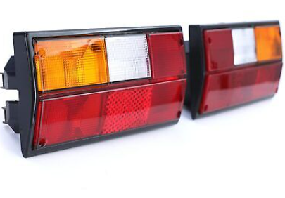 VW Microbus '79 Tail Light