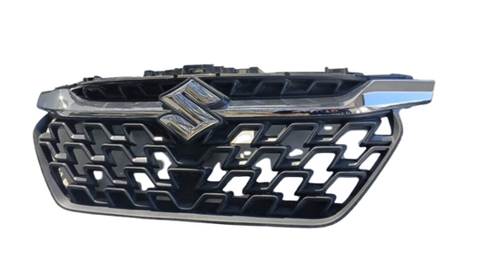 (PREORDER) SUZUKI FRONX 23/UP GRILLE W/CHR MLDG