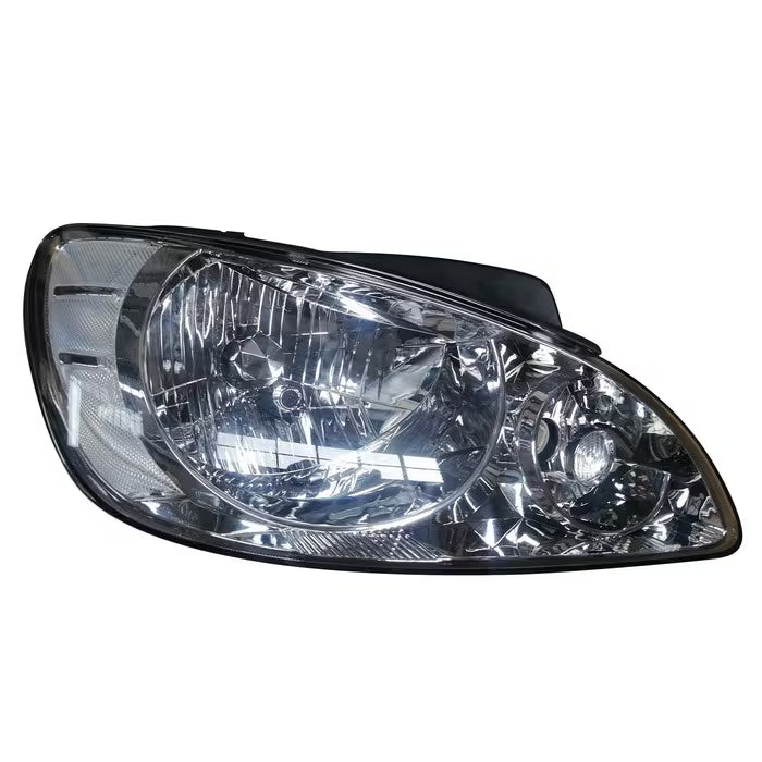 Hyundai Getz MK2 Headlight With Socket