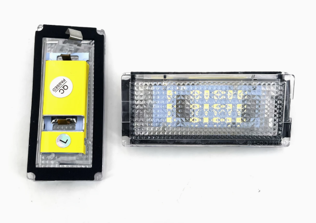 BMW E46 4 DOOR LED LICENSE PLATE LIGHT