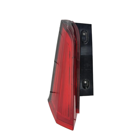 SUZUKI ERTIGA 19 TAIL LAMP UPPER