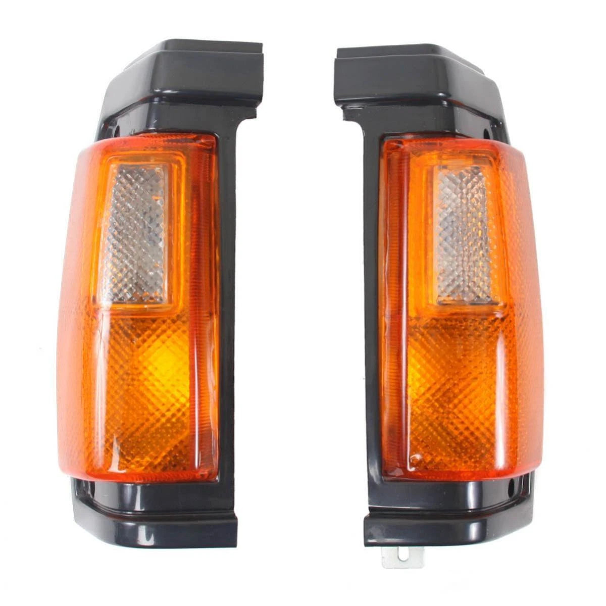 Nissan 1 Tonner Corner Lamps Black